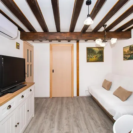 Apartment Rustika Skradin Exterior photo