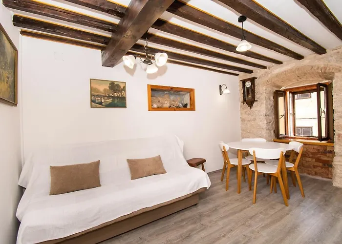 Apartment Rustika