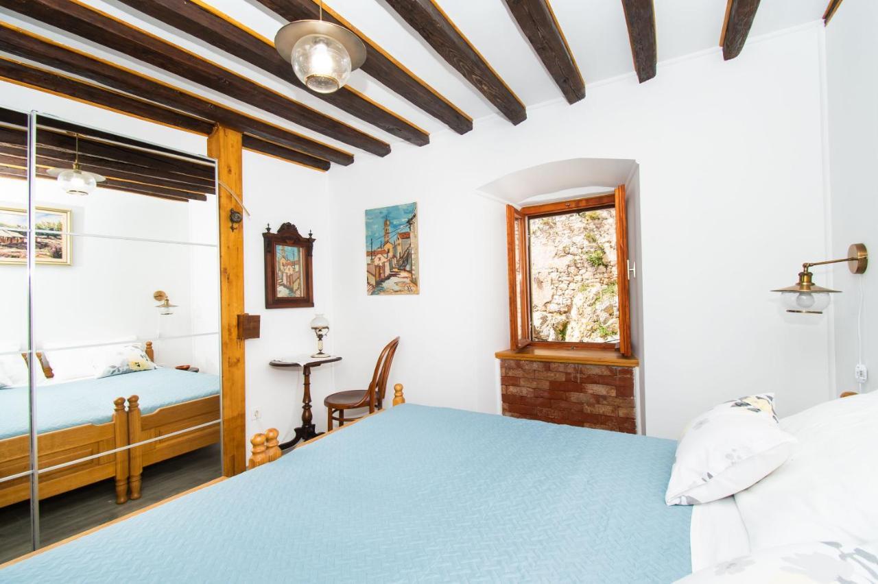 Rustika Apartment Skradin